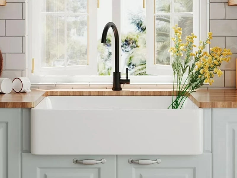 Kitchen sinks & basins